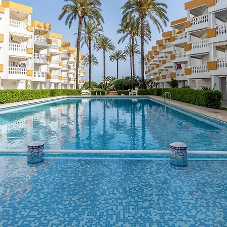 Apartment To The